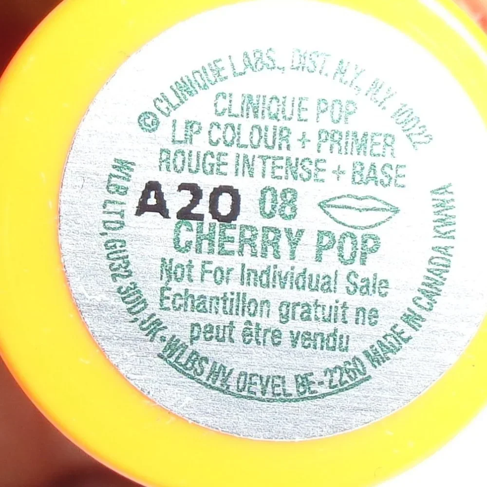 CLINIQUE Pop Lip Colour + Primer 08 Cherry Pop - Picture 3 of 8